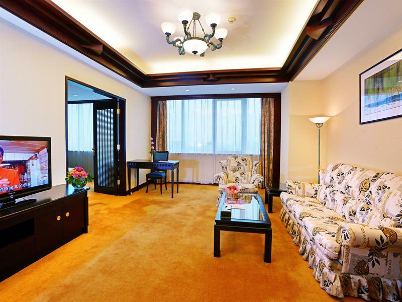 Guangzhou New Century Hotel Zewnętrze zdjęcie